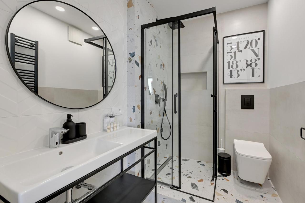 Szafarnia Marina & City Center By Downtown Apartments Gdansk Exterior foto
